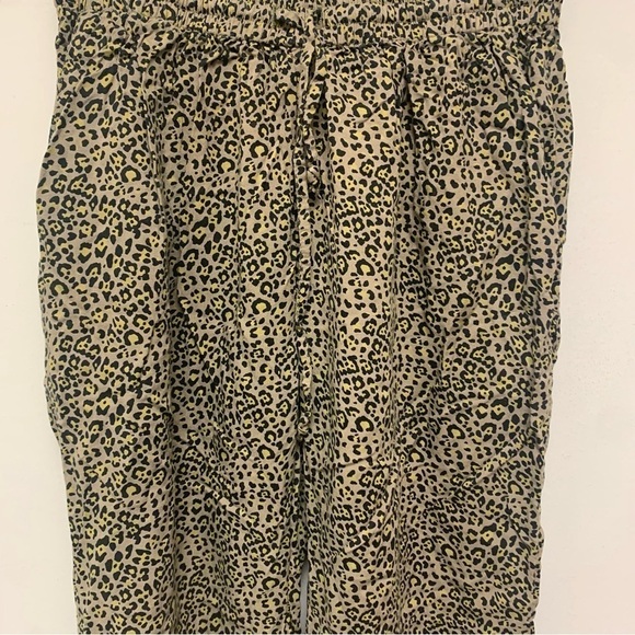 Urban Outfitters Leopard Pull On Pants - Picture 6 of 10